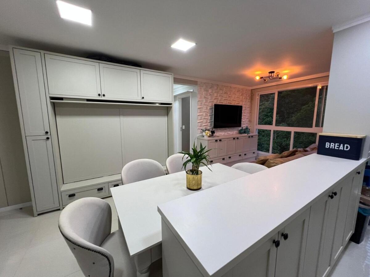Piscina, Suite, Garagem Privativa! Excelente Apto! * Balneario Camboriu