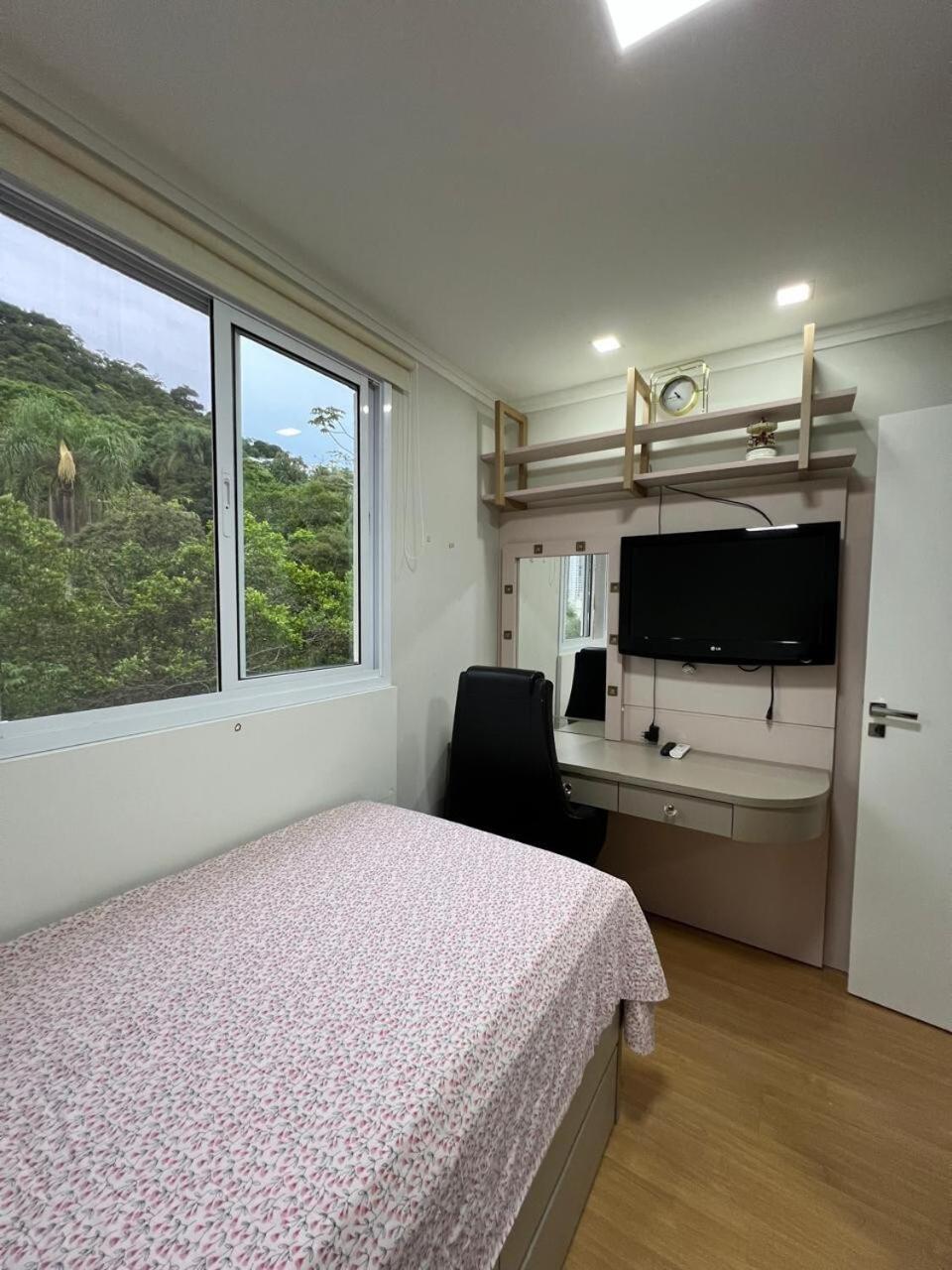 Piscina, Suite, Garagem Privativa! Excelente Apto! Apartamento *